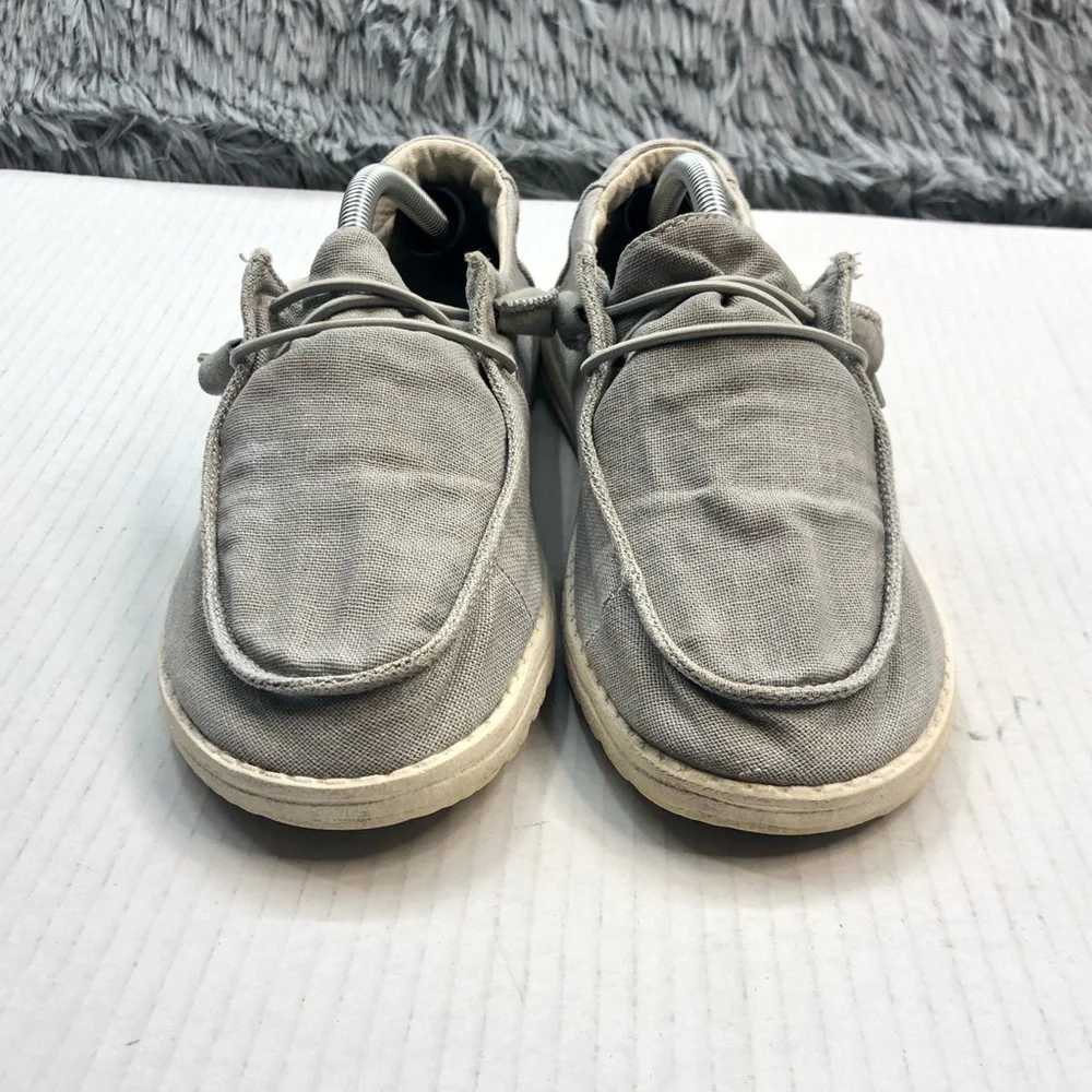 Hey Dude Shoes Womens 7 Wendy Chambray Light Gray Canvas Slip On Flat Loafers